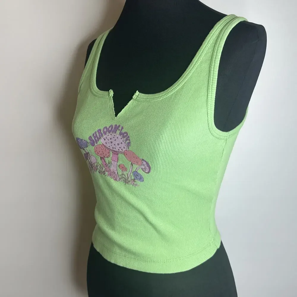 Urban Outfitters Shroom Love Green Cropped Tank Top Graphic Print Womens Medium